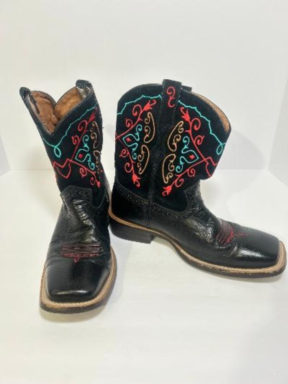 Ariat FatBaby Multicolors Embroider Black Boots Western 10005879 Sz 7.5B Woman